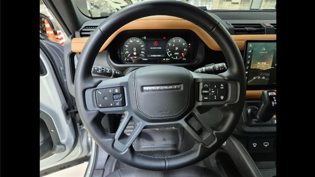 Land Rover Defender - Vista 11