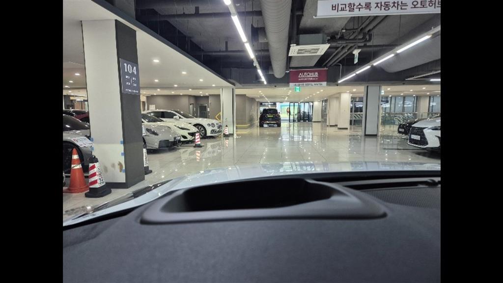 Land Rover Range Rover Bike 2025 Blanco - Importación desde Corea - HF Imports Iquique - Foto 17