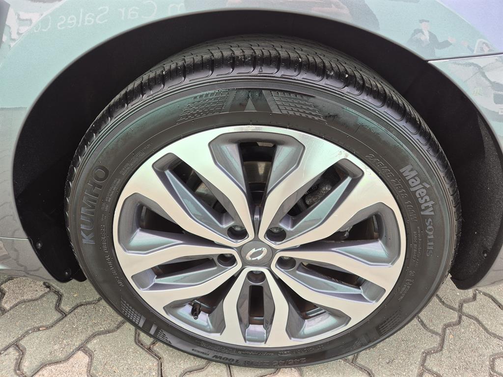 SAMSUNG SM6 - Vista 9