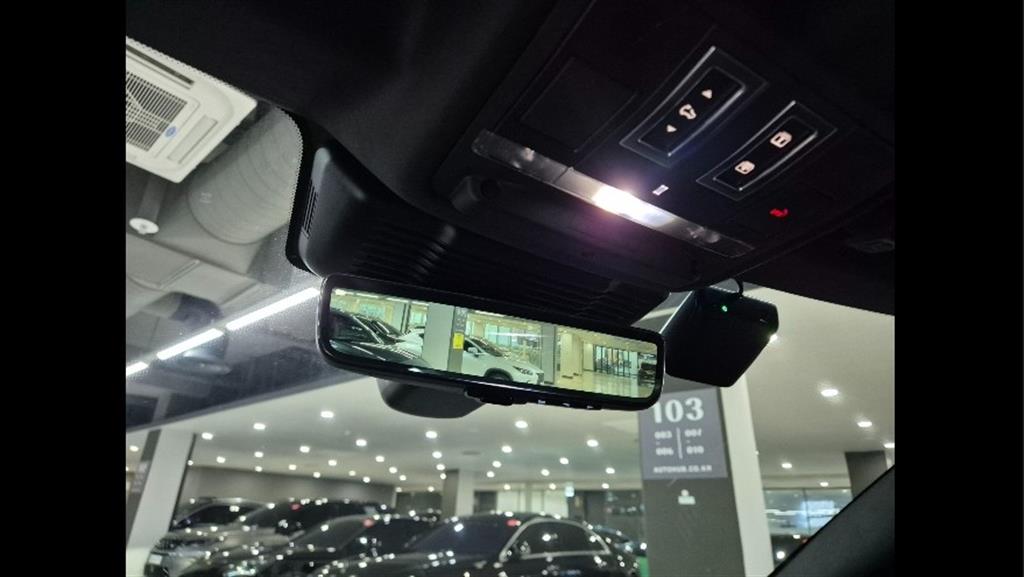 Land Rover Range Rover Bike 2025 Blanco - Importación desde Corea - HF Imports Iquique - Foto 16