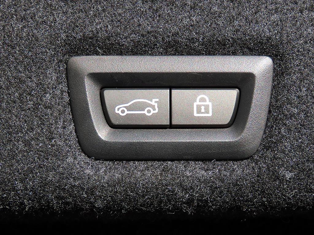 BMW 5 Series 2022 Negro - Importación desde Corea - HF Imports Iquique - Foto 18