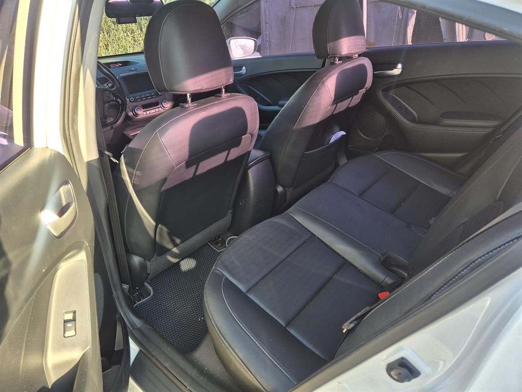 KIA K3 2016 Blanco - Importación desde Corea - HF Imports Iquique - Foto 16