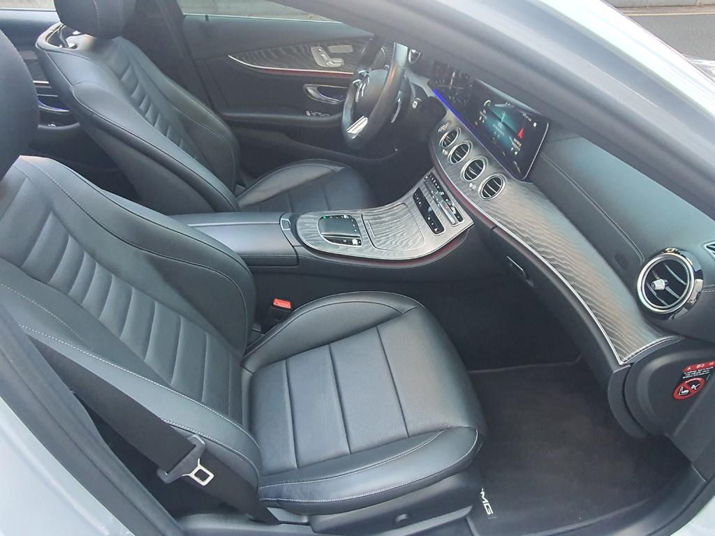 Mercedes Benz E class - Vista 10