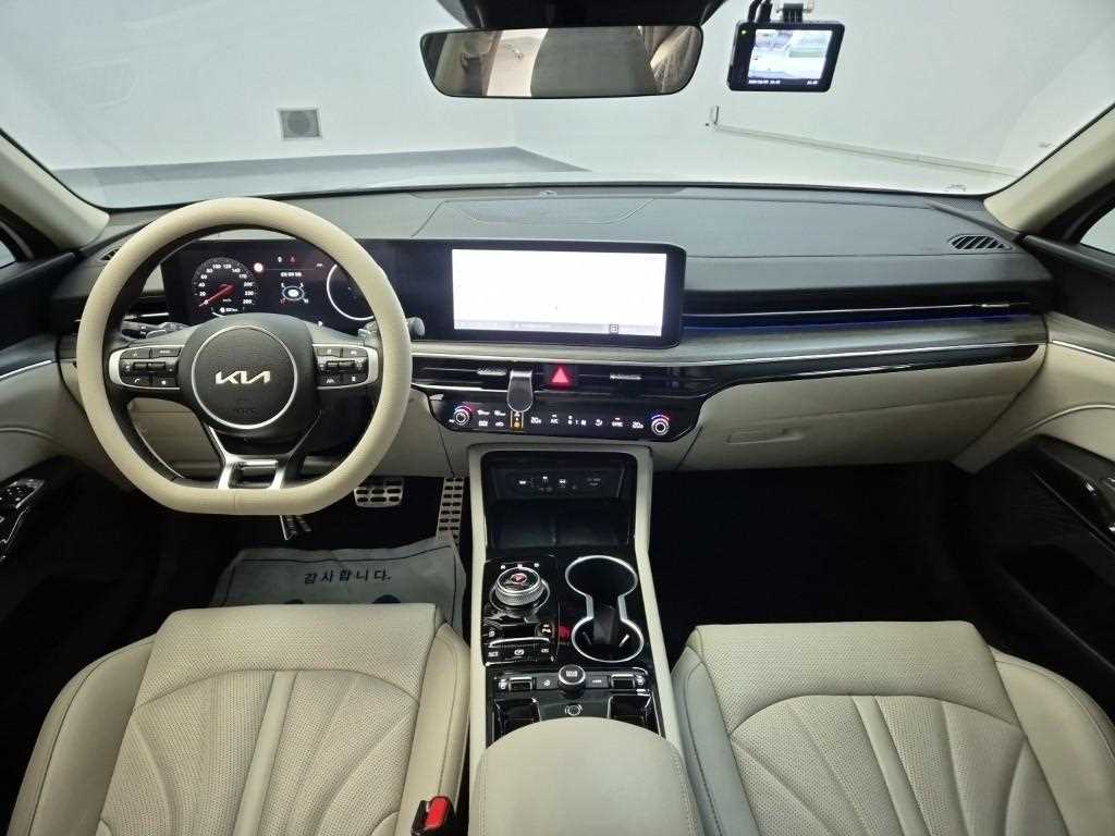 KIA K5 - Vista 7