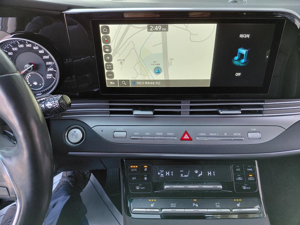 HYUNDAI Grandeur - Vista 8