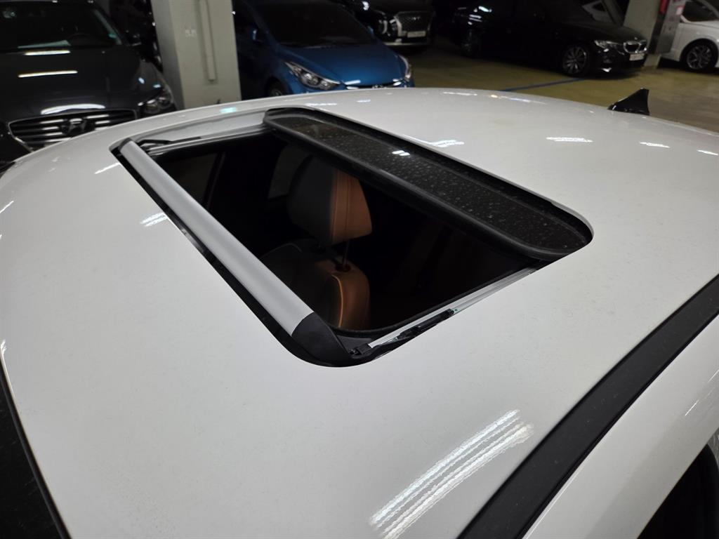 HYUNDAI Avante 2024 Blanco - Importación desde Corea - HF Imports Iquique - Foto 17