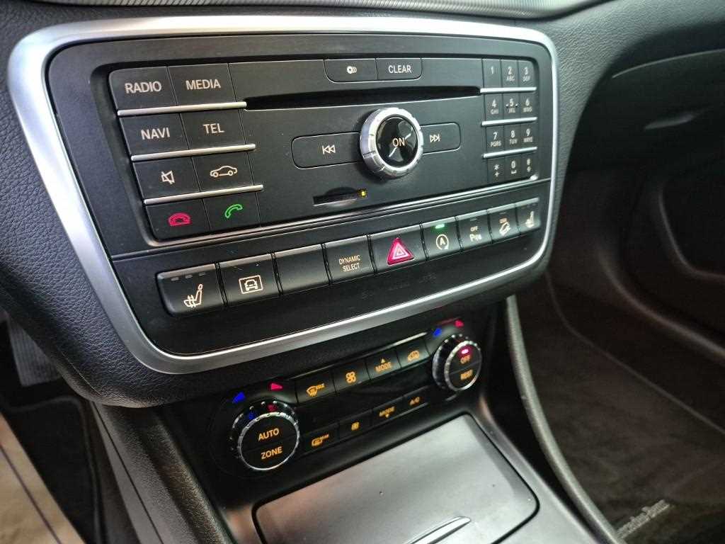 Mercedes Benz GLA Class 2016 Blanco - Importación desde Corea - HF Imports Iquique - Foto 17