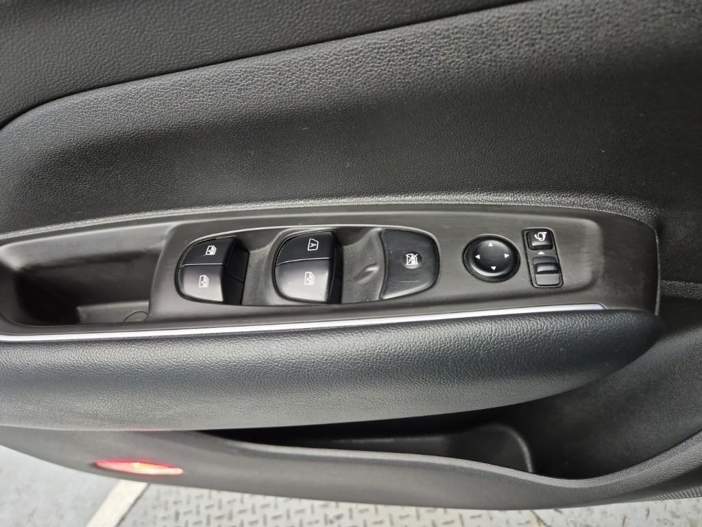 SAMSUNG QM6 2017 Negro - Importación desde Corea - HF Imports Iquique - Foto 17