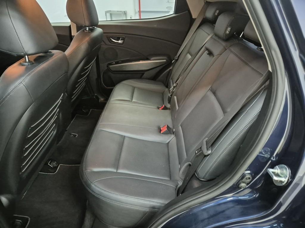 Ssangyong Tivoli - Vista 7