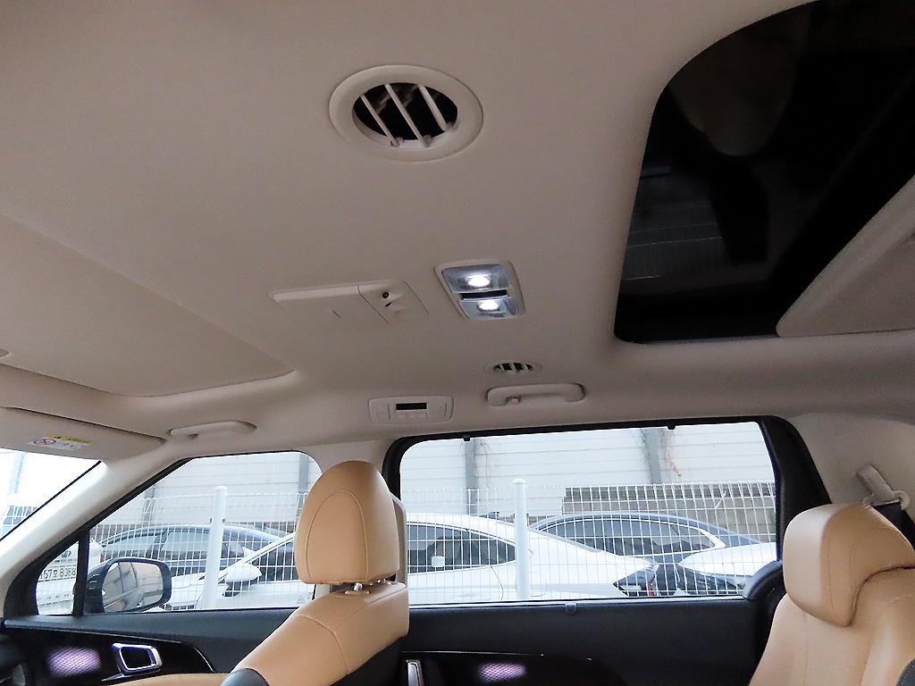 KIA Carnival 2023 Negro - Importación desde Corea - HF Imports Iquique - Foto 15