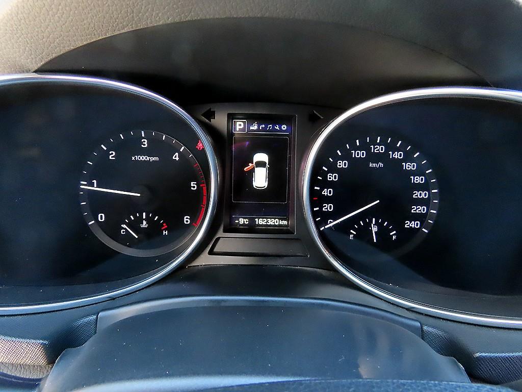 HYUNDAI Santa Fe - Vista 9