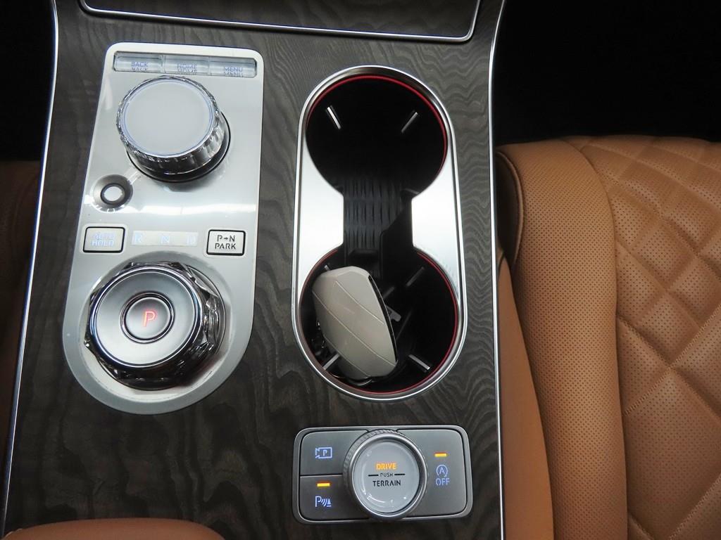 Genesis GV80 - Vista 12