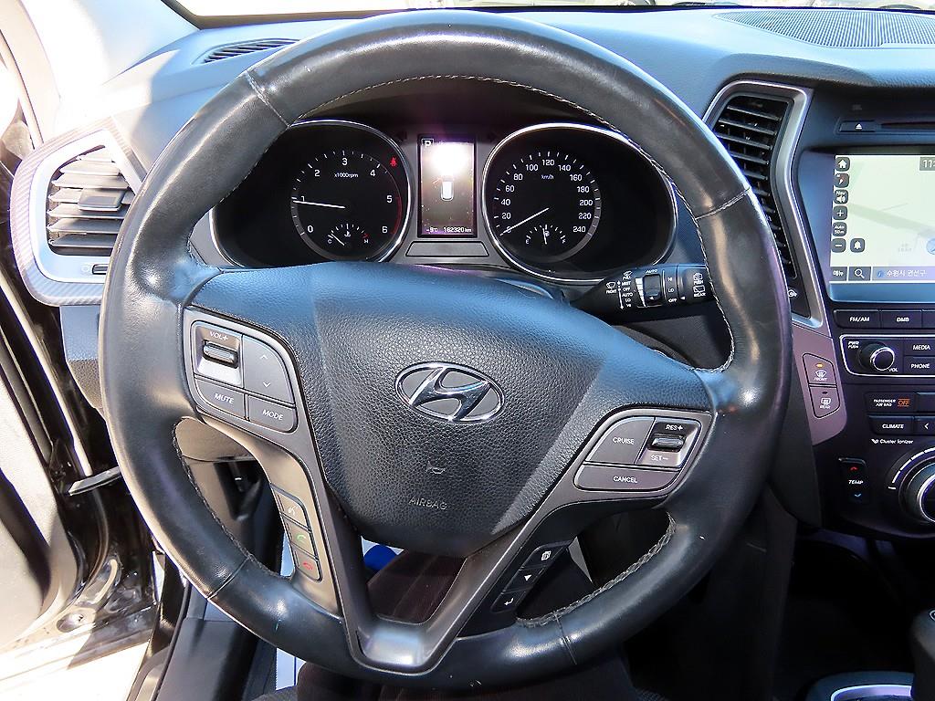 HYUNDAI Santa Fe - Vista 8