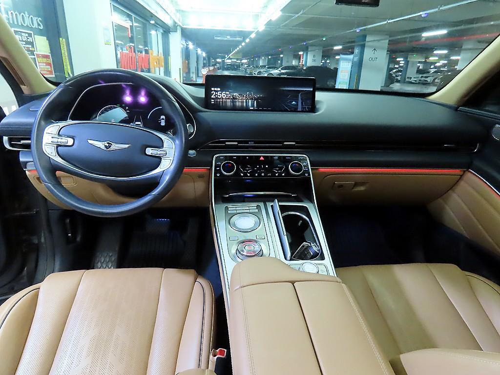 Genesis GV80 - Vista 10