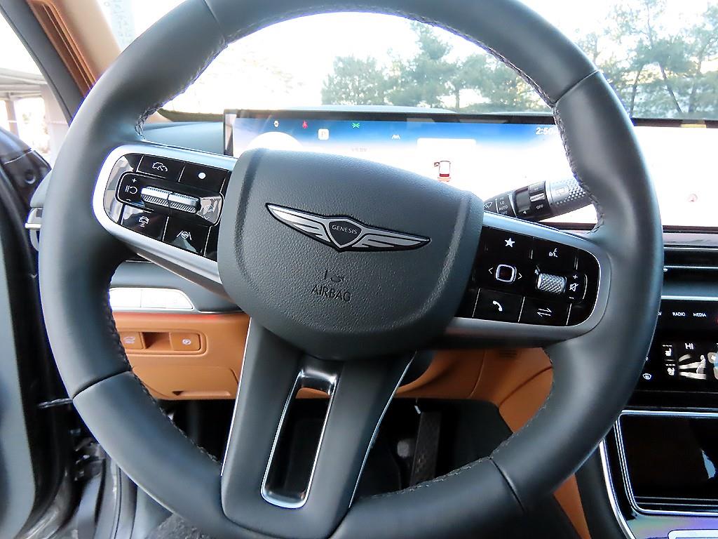 Genesis GV80 - Vista 8