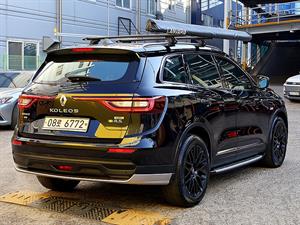 SAMSUNG QM6 - Vista 8