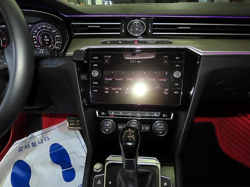 Volkswagen Arteon - Vista 11