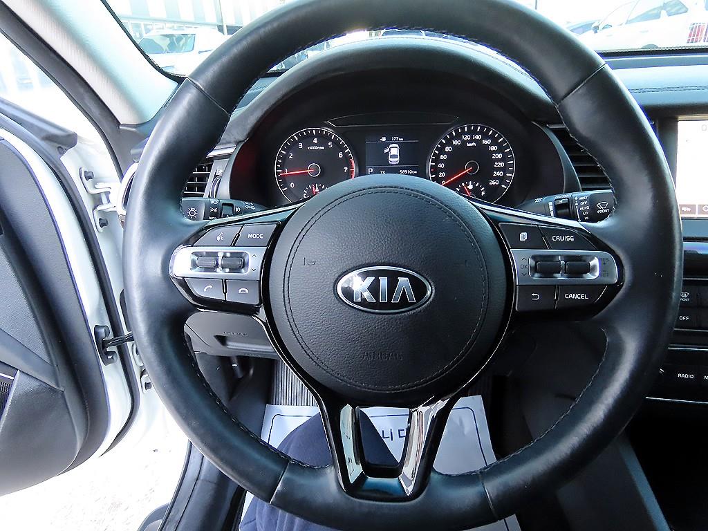 KIA K7 - Vista 8