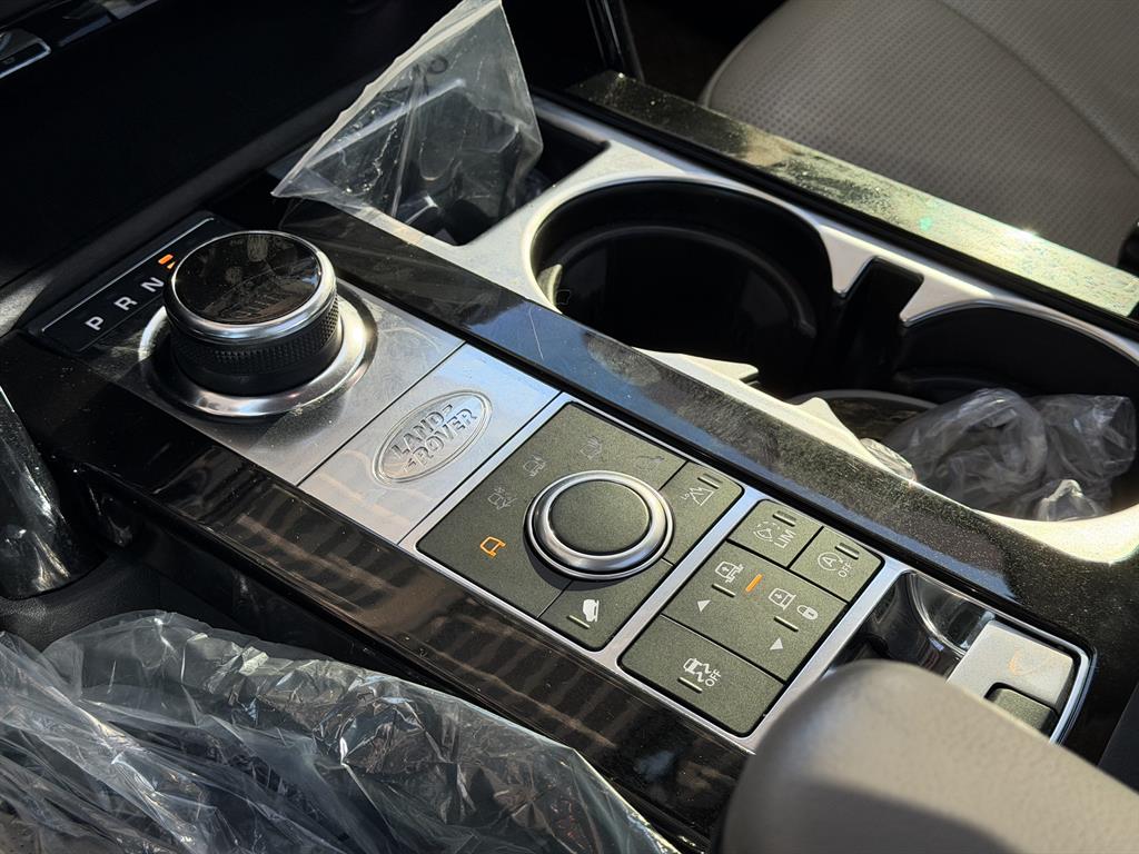 Land Rover Discovery 2018 Negro - Importación desde Corea - HF Imports Iquique - Foto 16