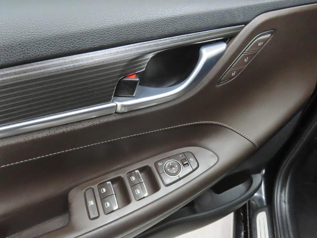 HYUNDAI Grandeur - Vista 9