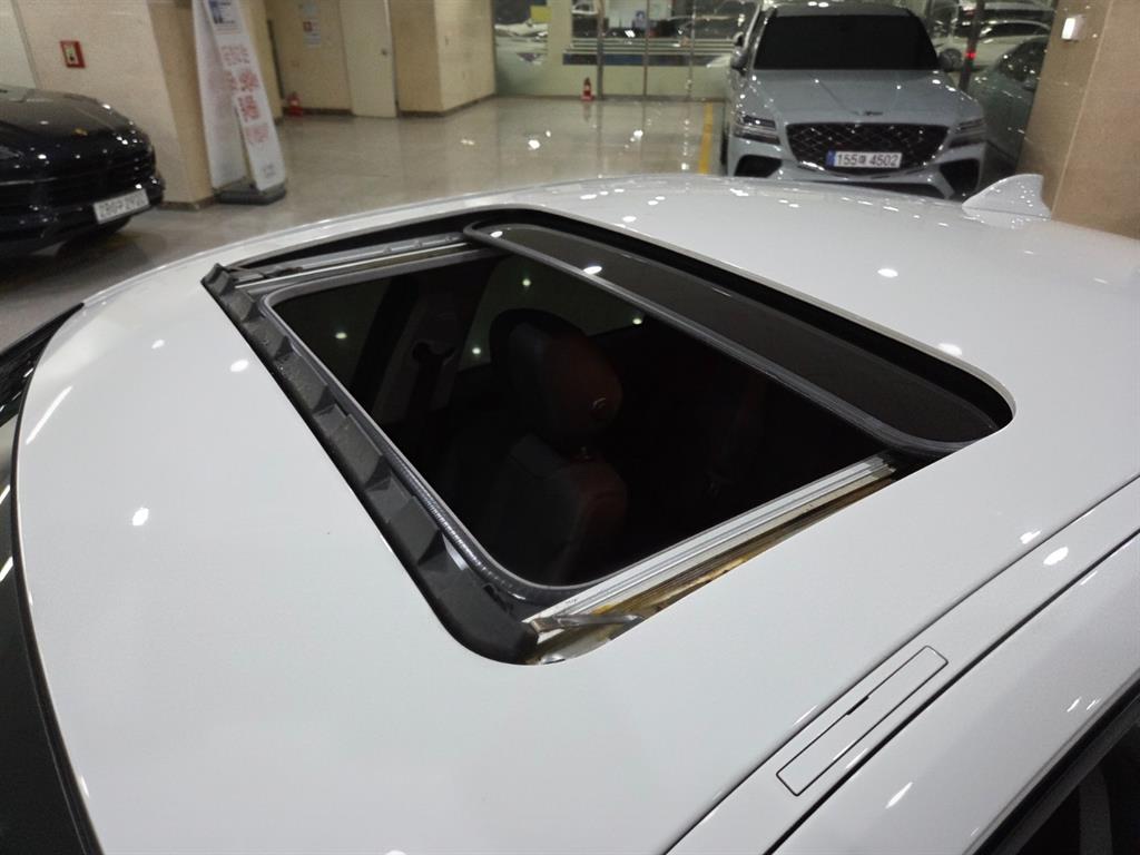 BMW 3 series 2013 Blanco - Importación desde Corea - HF Imports Iquique - Foto 17