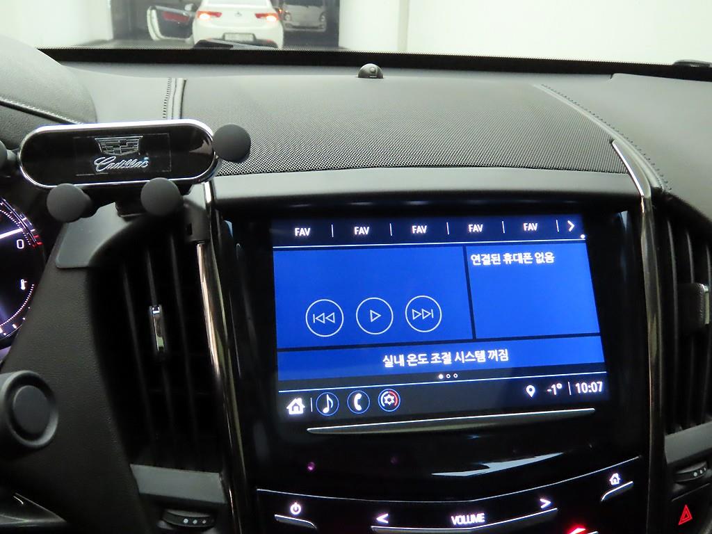 Cadillac ATS - Vista 9