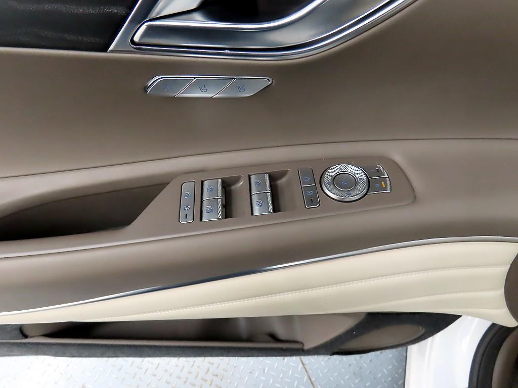 Genesis GV80 - Vista 11