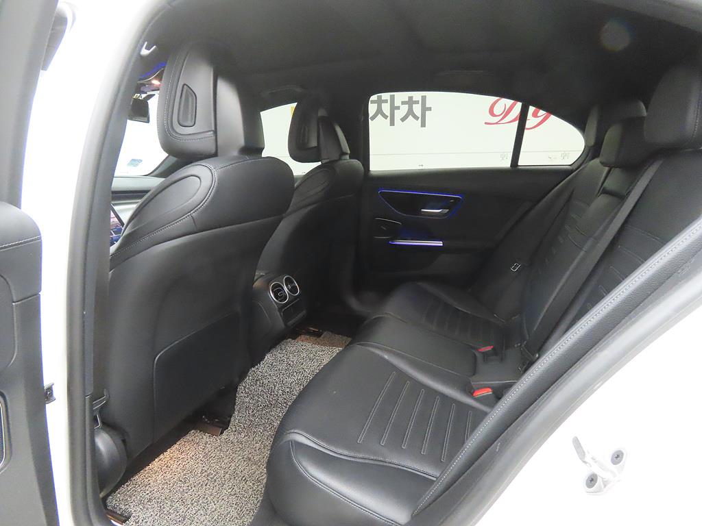 Mercedes Benz C Class - Vista 6