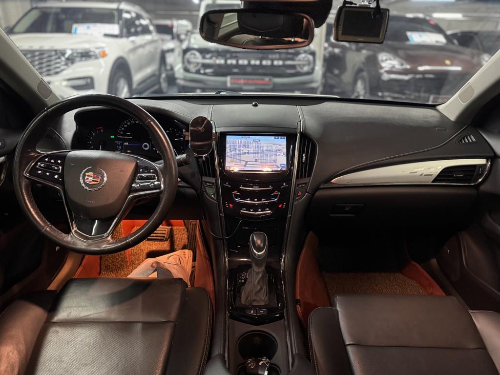 Cadillac ATS - Vista 5