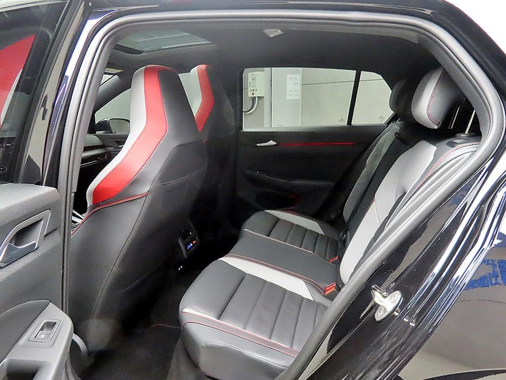 Volkswagen Golf - Vista 6