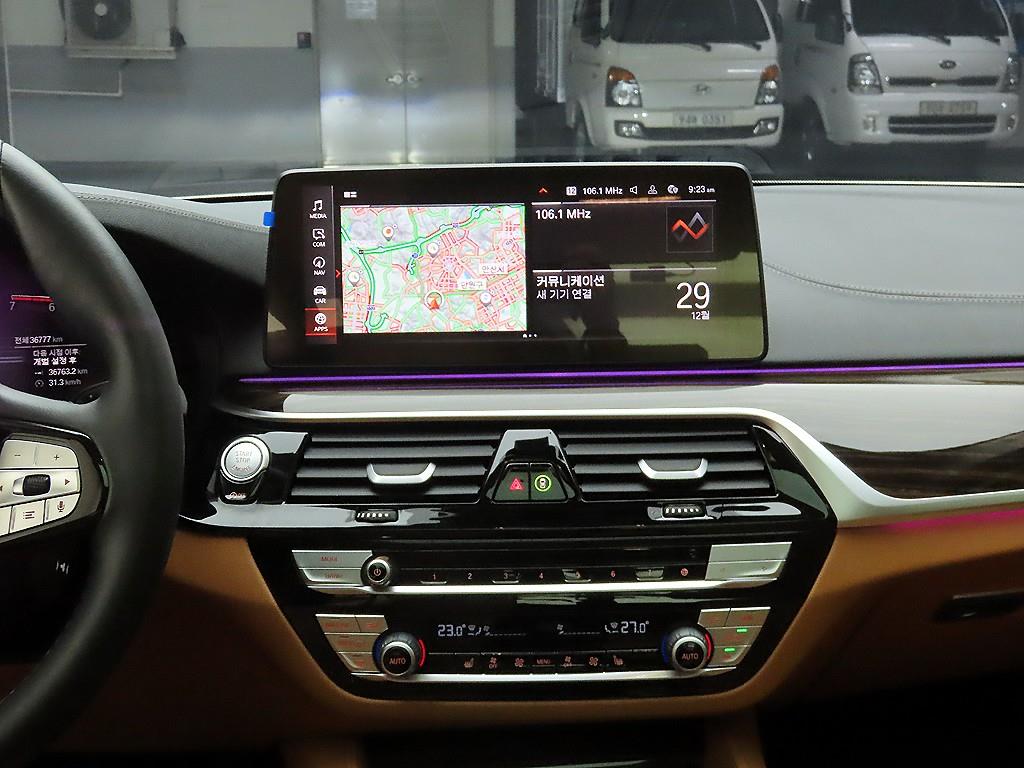 BMW 5 Series - Vista 10