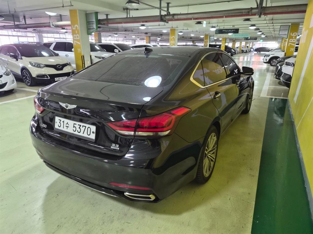 Genesis G80 - Vista 5