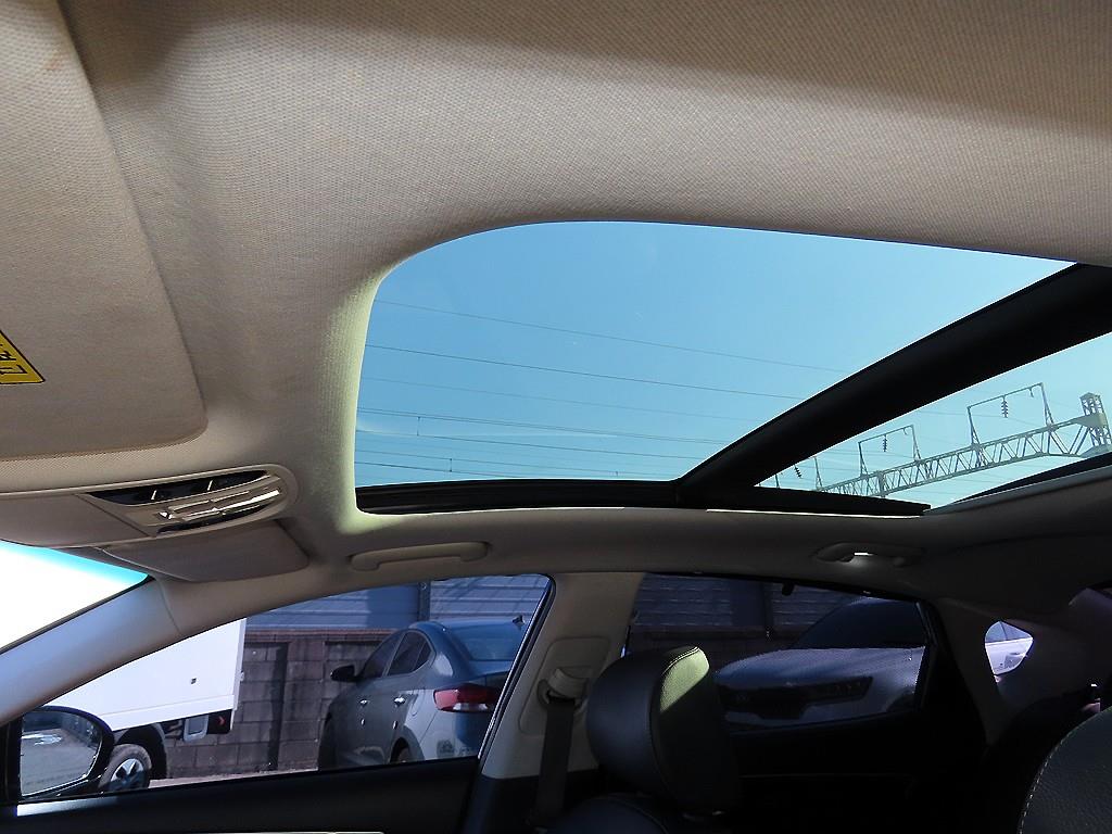 KIA K7 2019 Negro - Importación desde Corea - HF Imports Iquique - Foto 18