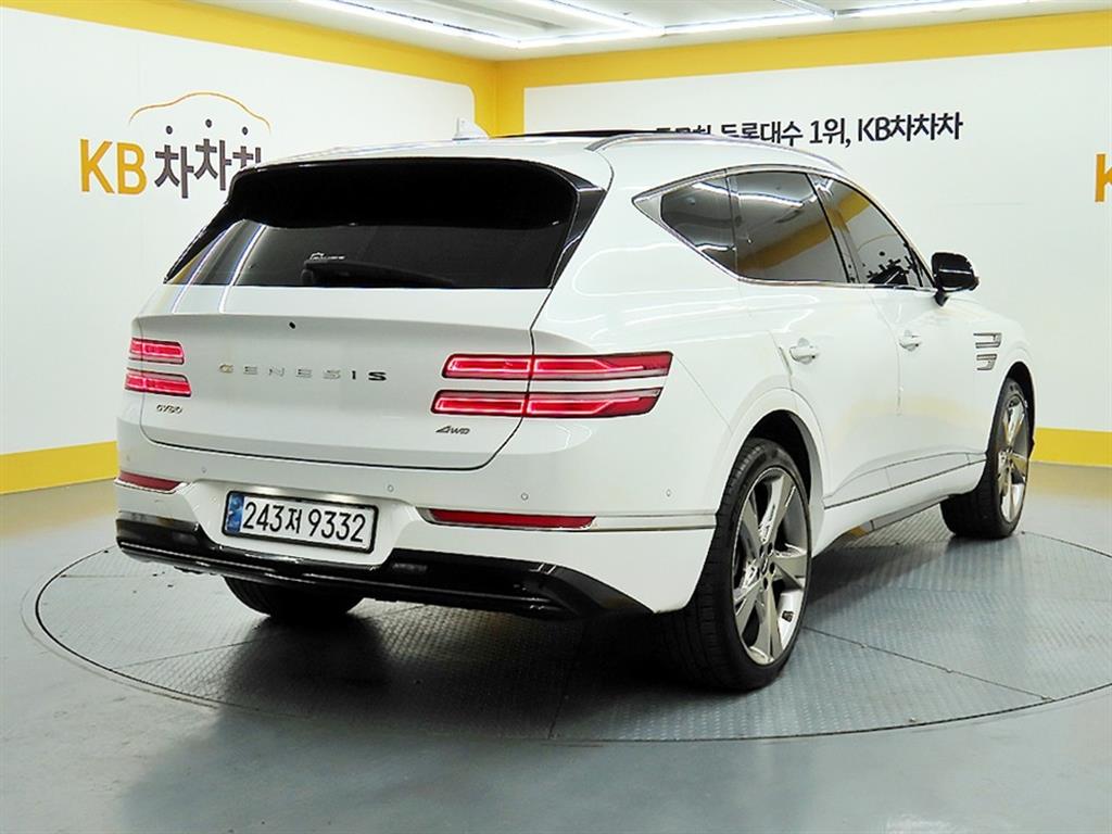 Genesis GV80 - Vista 4