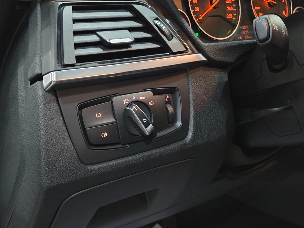 BMW 3 series 2013 Blanco - Importación desde Corea - HF Imports Iquique - Foto 14