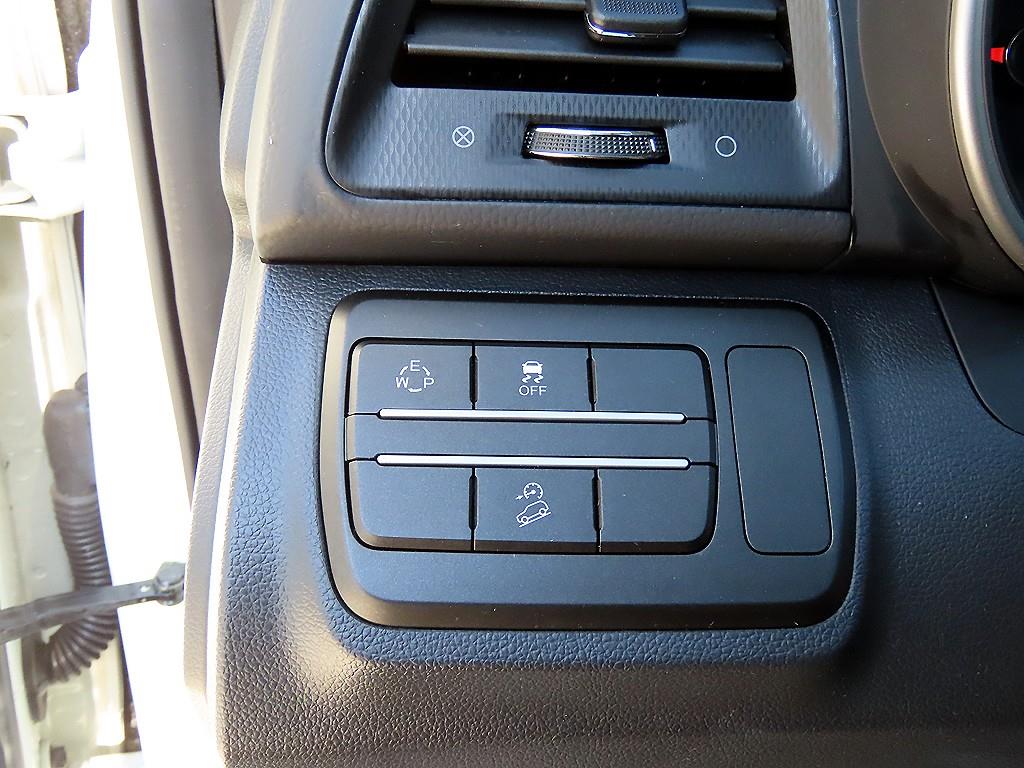 Ssangyong Tivoli - Vista 12