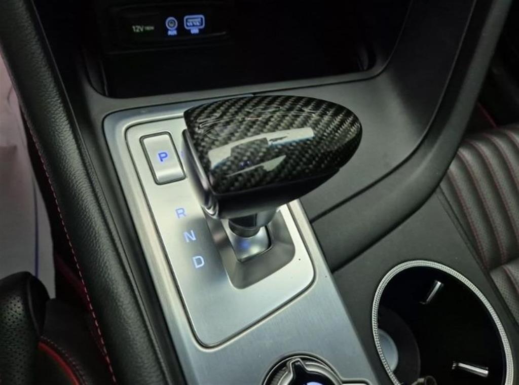 Genesis G70 - Vista 8