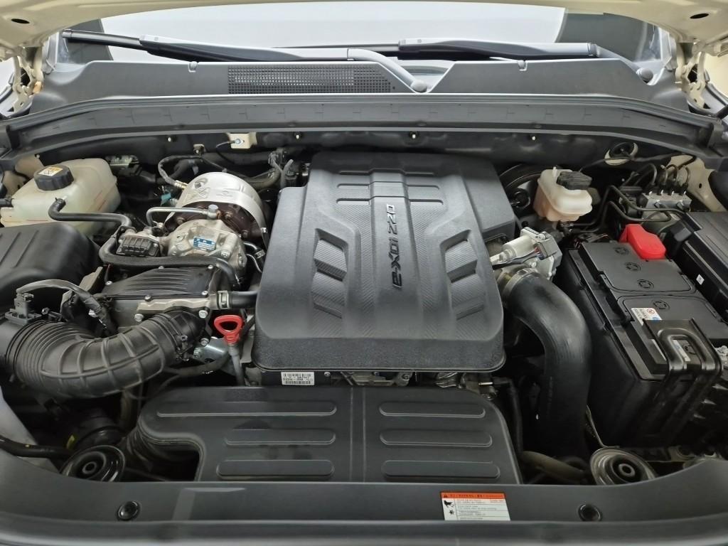 Ssangyong Rexton 2024 Café - Importación desde Corea - HF Imports Iquique - Foto 17