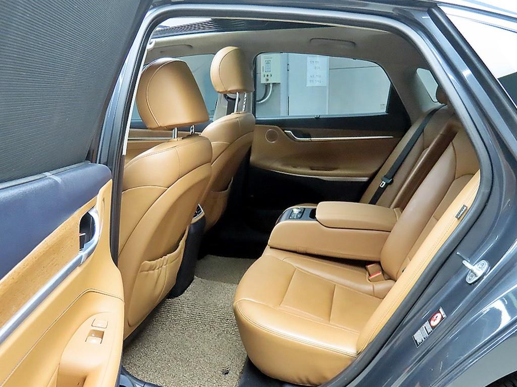 HYUNDAI Grandeur - Vista 6