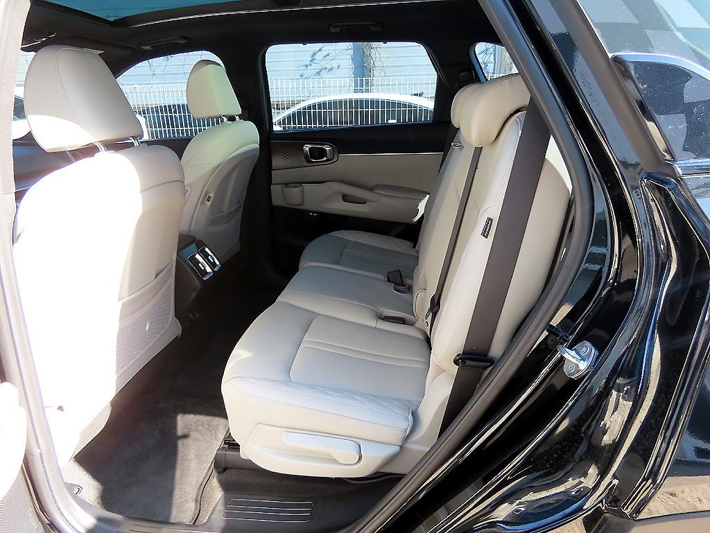 KIA Sorento - Vista 6
