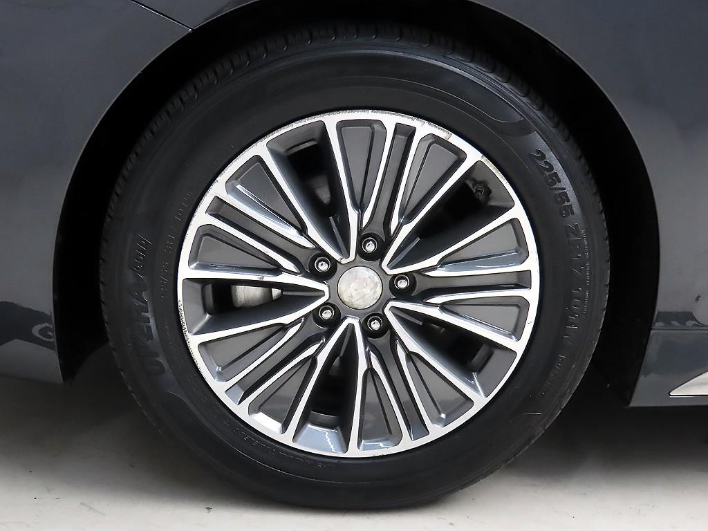 HYUNDAI Grandeur 2018 Gris - Importación desde Corea - HF Imports Iquique - Foto 19