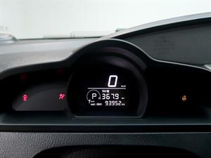 Ssangyong Korando - Vista 12