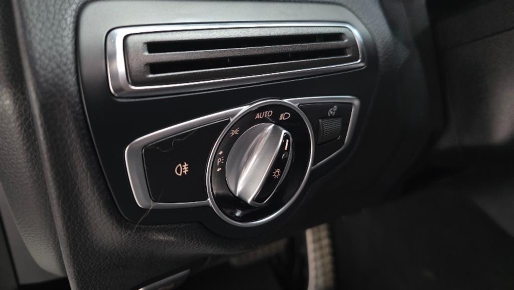 Mercedes Benz C Class 2016 Blanco - Importación desde Corea - HF Imports Iquique - Foto 15