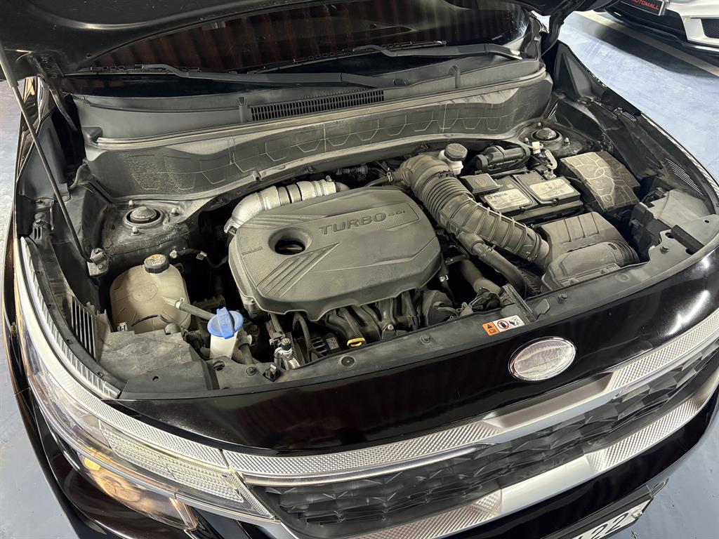 KIA Seltos - Vista 5