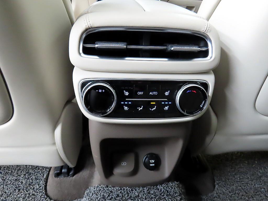 Genesis GV80 - Vista 12