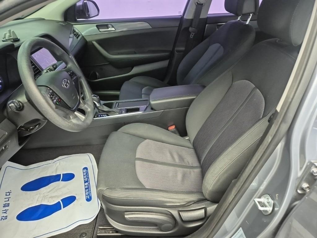 HYUNDAI Sonata - Vista 11