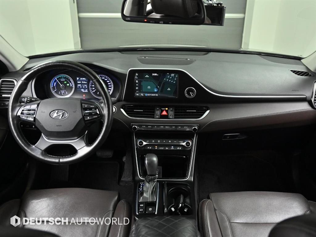 HYUNDAI Grandeur - Vista 7