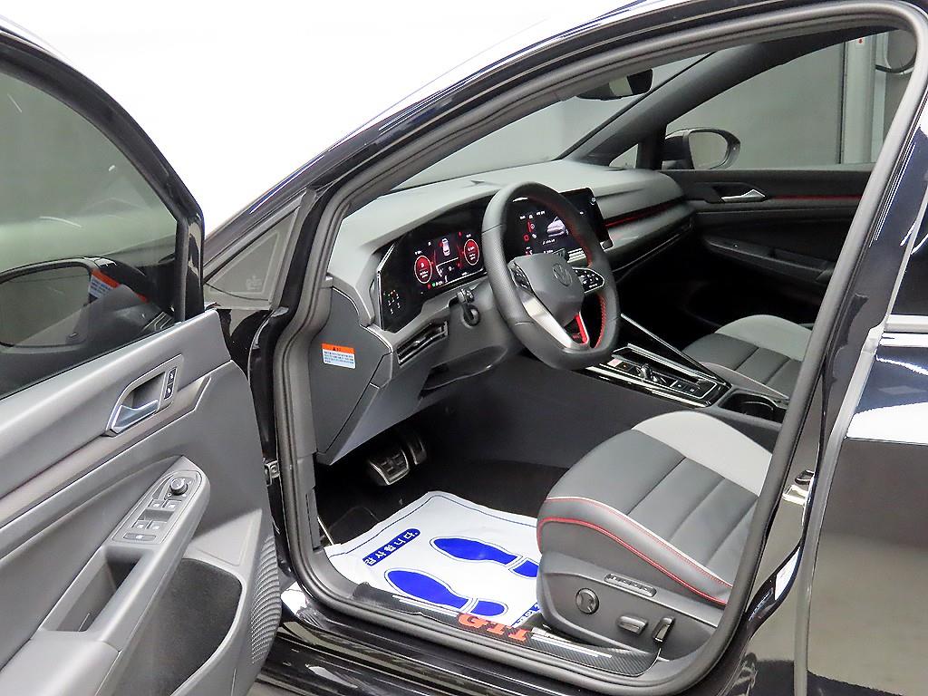 Volkswagen Golf - Vista 5