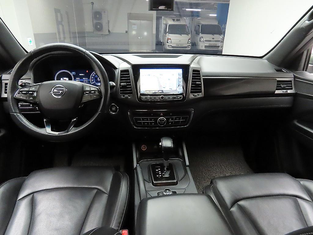 Ssangyong Rexton - Vista 8