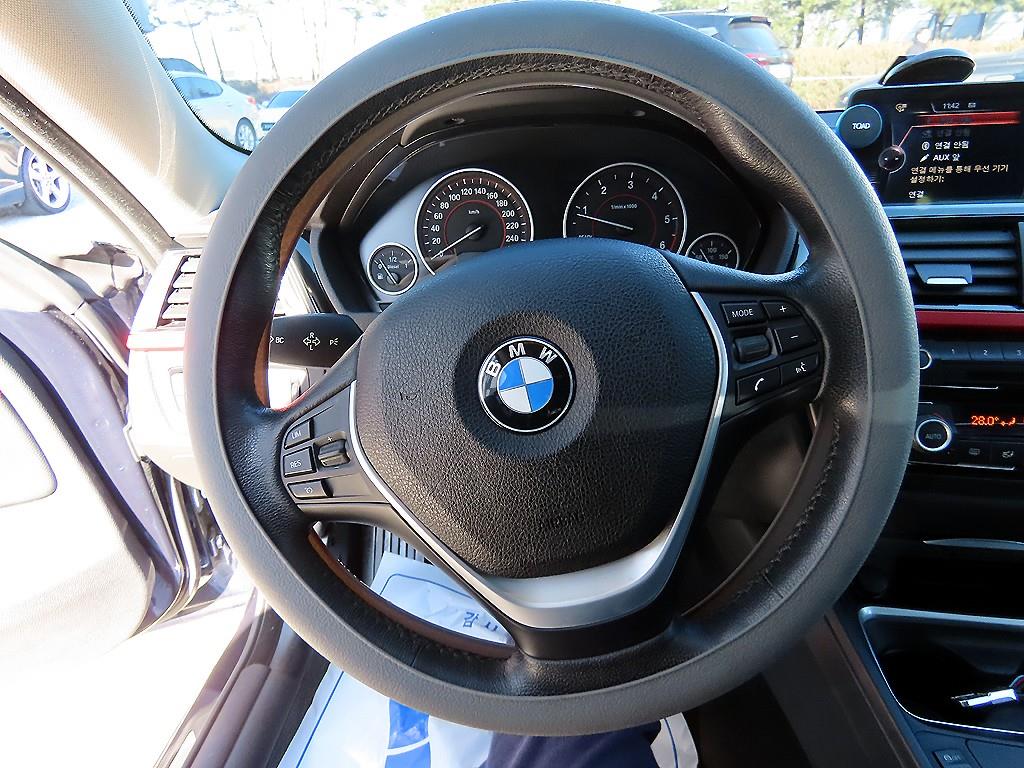 BMW 4 Series - Vista 8